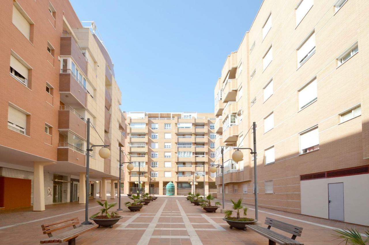 Moderno Apartamento Frente A La Playa Y El Centro Apartman Almería Kültér fotó