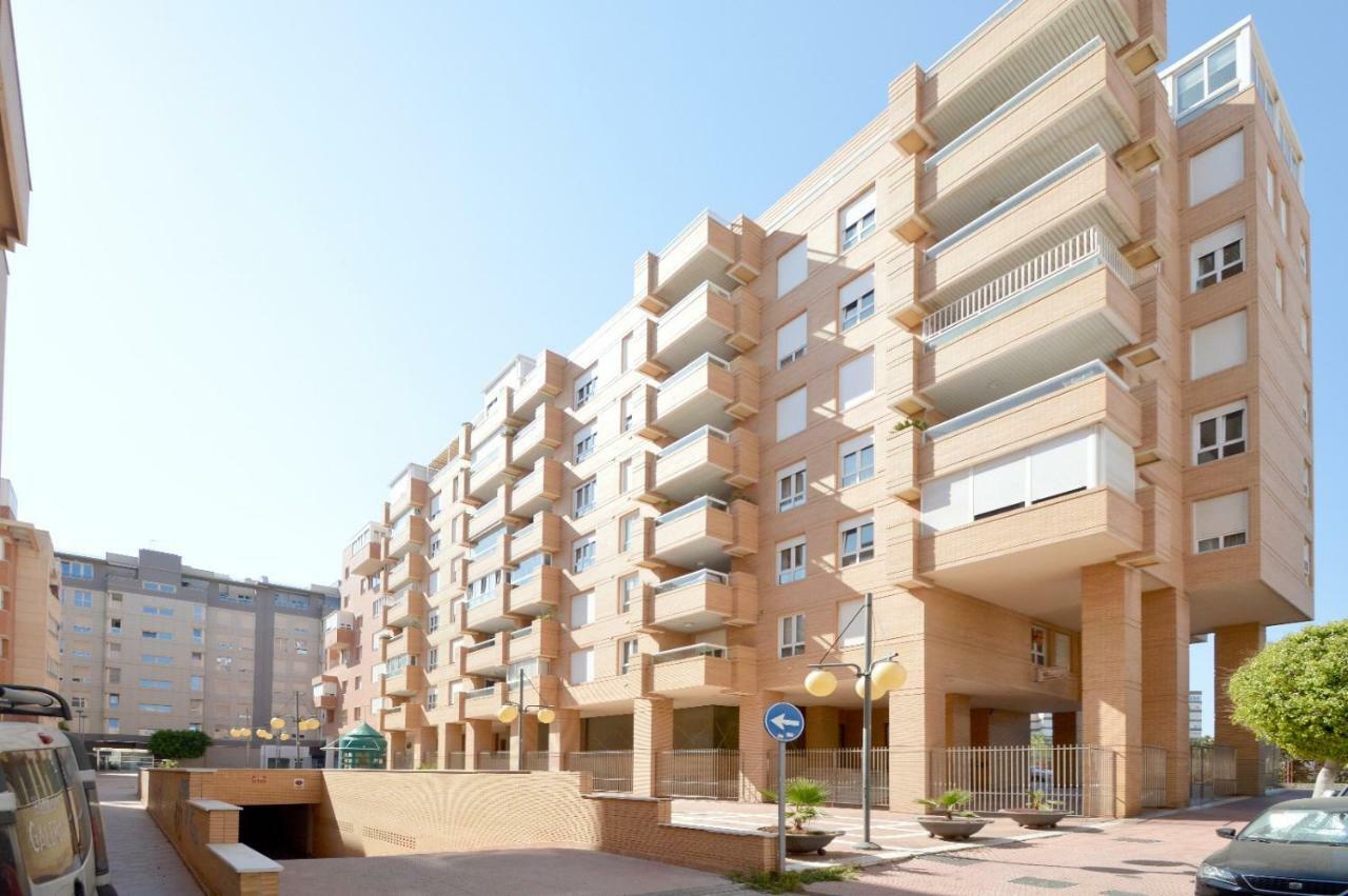 Moderno Apartamento Frente A La Playa Y El Centro Apartman Almería Kültér fotó